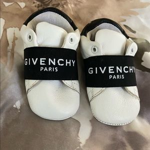 Infant Givenchy booties